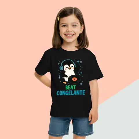 Camiseta Pinguim DJ